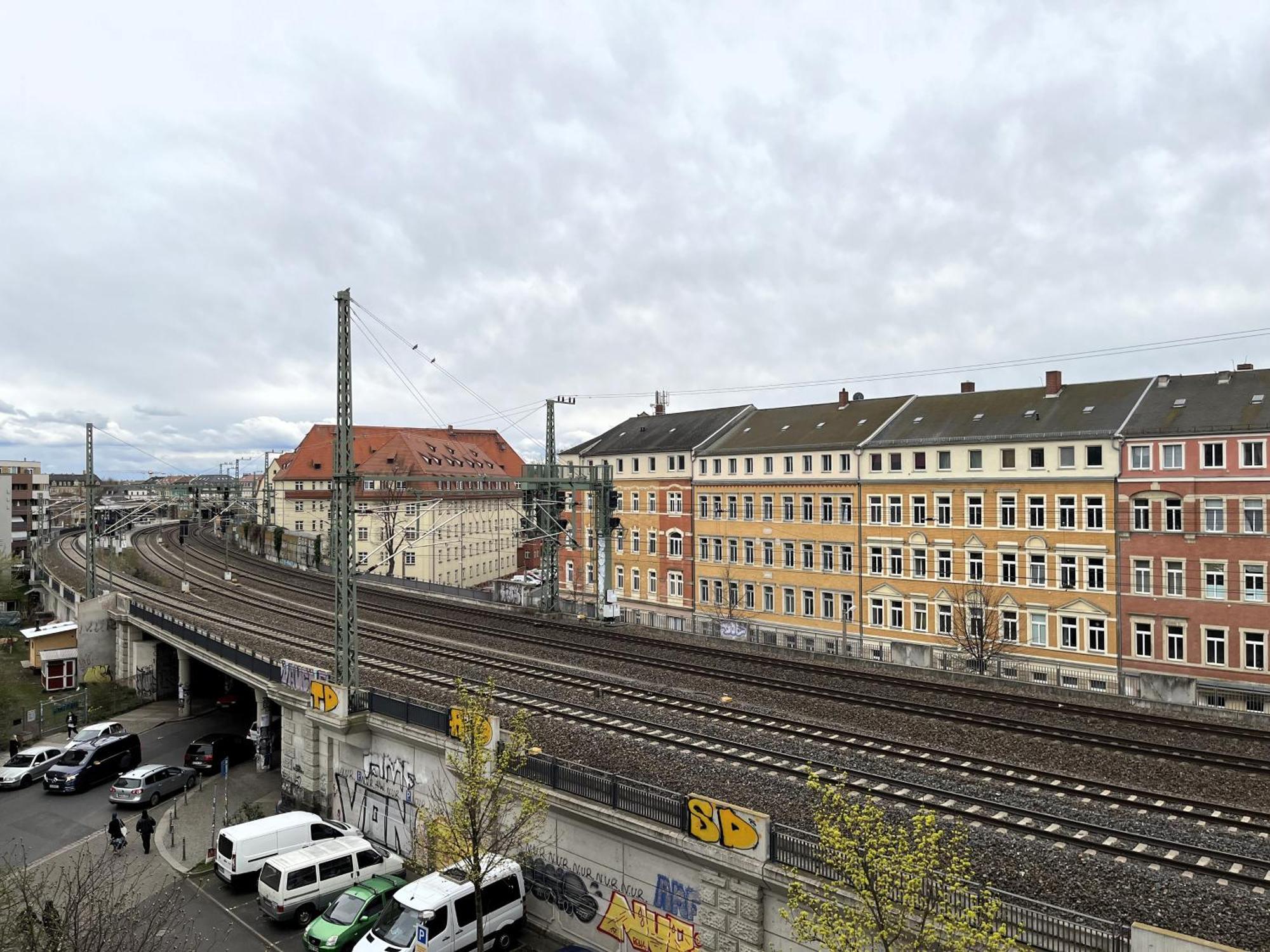 Wohnperle Neustadt - Zentral, Kostenloser Parkplatz, Lift, Klimaanlage Дрезден Экстерьер фото